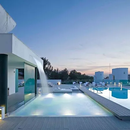 Ecstatic Hotel